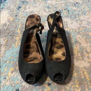 Sam Edelman black peep toe heels